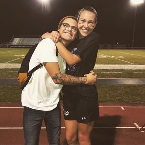 Meet your Posher, Dom